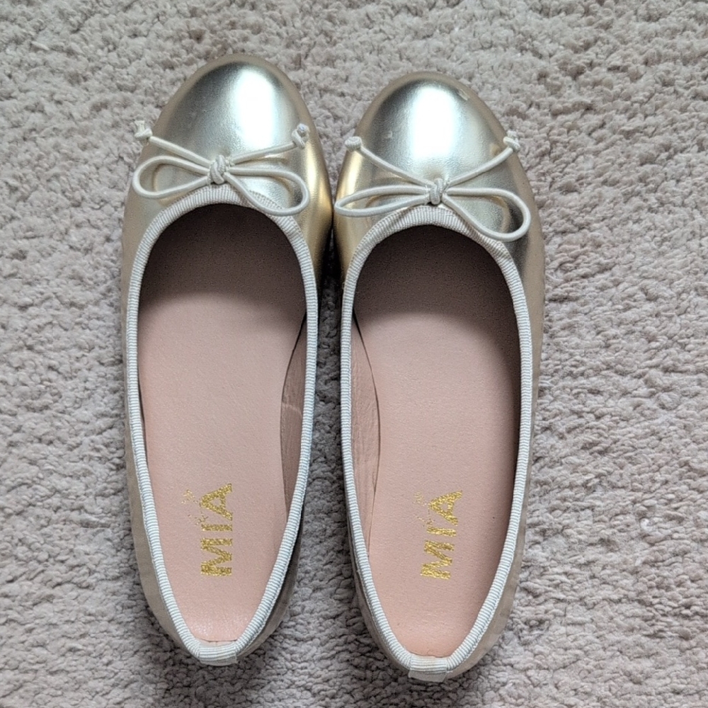 MIA Kids Metallic Gold Dress Shoes